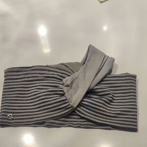 Lululemon Striped Gray Headband - One Size Good Condition